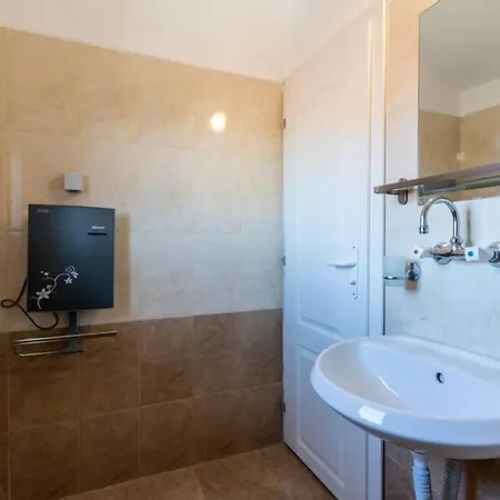 Bright & Modern Apartment In The Heart Of Sofia * Sofie